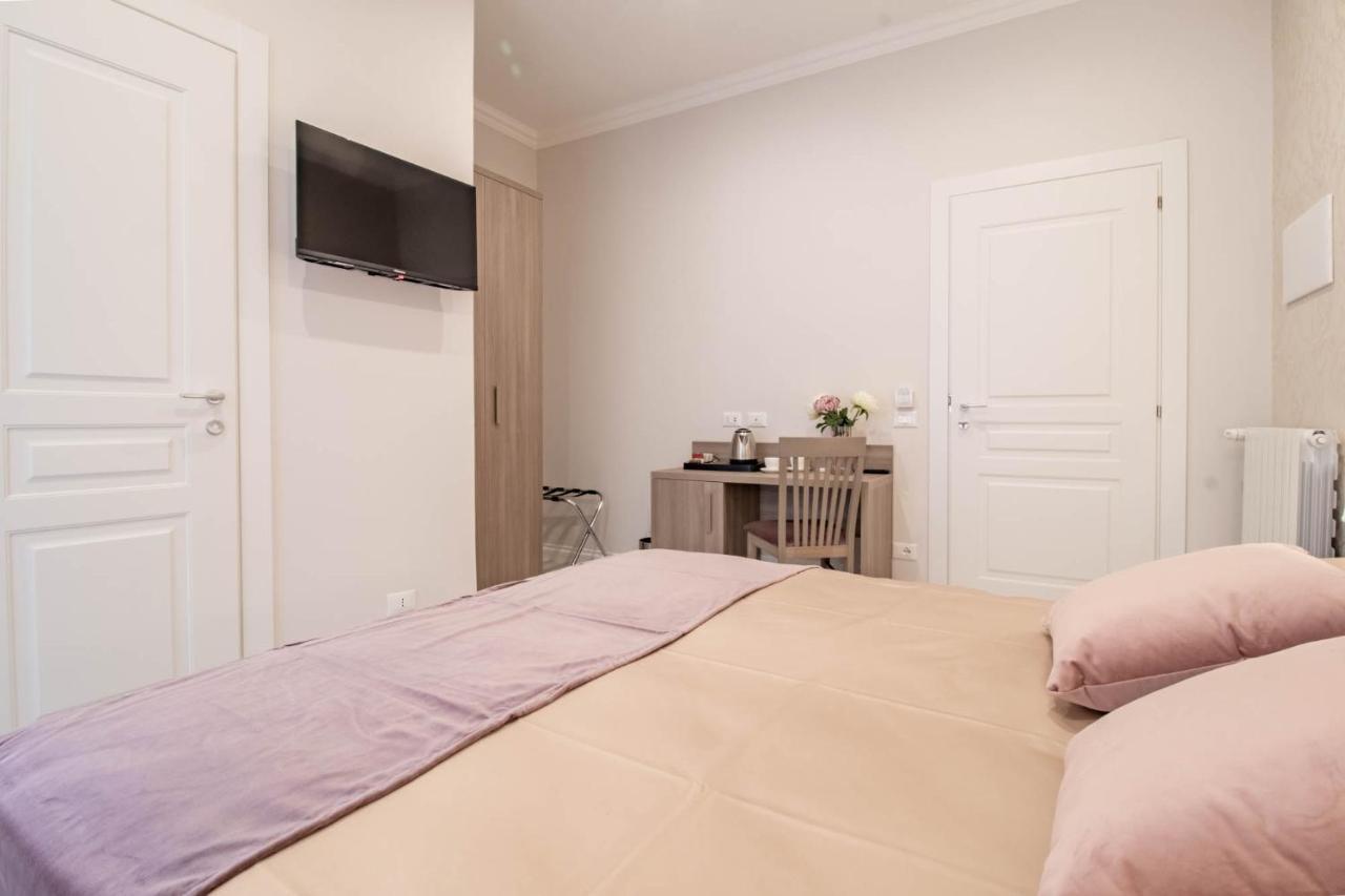 Dany Guest House Рим Екстериор снимка