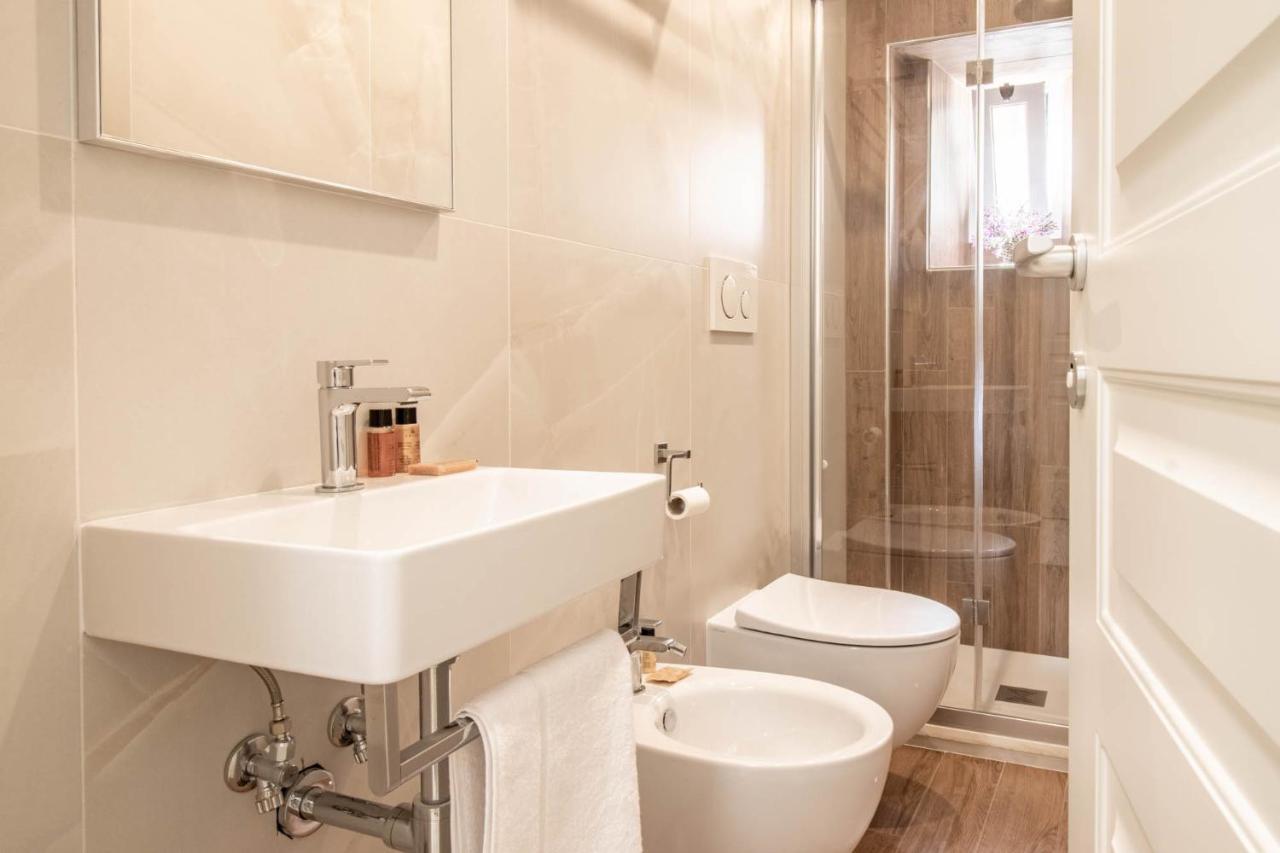 Dany Guest House Рим Екстериор снимка